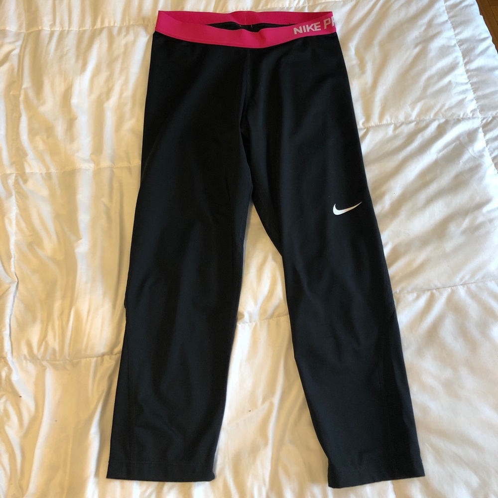 Nike Pro leggings